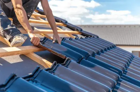 Couverture - Rochy-Condé